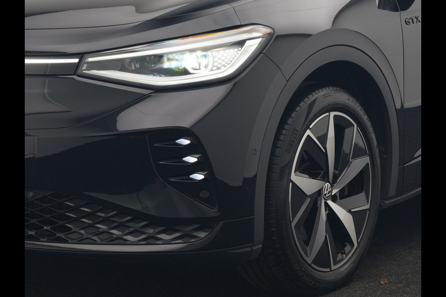 Volkswagen ID.4 GTX 4Motion 77 kWh 299pk Dealer O.H. | Panodak | Adaptive Cruise | Head Up | 360 Camera | Alcantara Sportstoelen Massage & Memory | IQ Light | Sfeerverlichting | Keyless | Blis | Stoelen & Stuur Verwarmd | Apple Carplay |