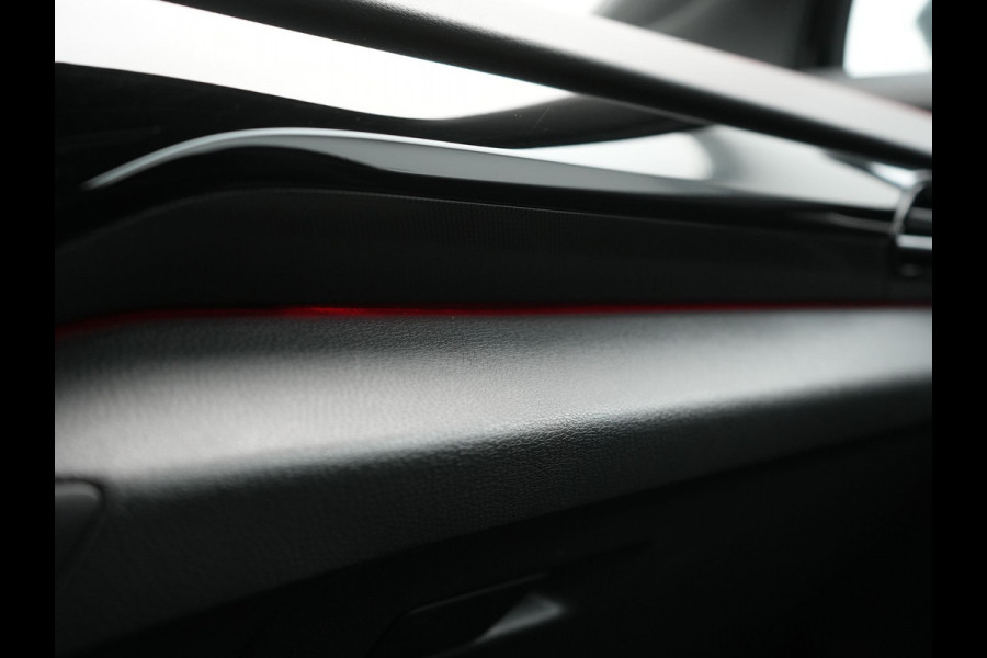 Volkswagen ID.4 GTX 4Motion 77 kWh 299pk Dealer O.H. | Panodak | Adaptive Cruise | Head Up | 360 Camera | Alcantara Sportstoelen Massage & Memory | IQ Light | Sfeerverlichting | Keyless | Blis | Stoelen & Stuur Verwarmd | Apple Carplay |