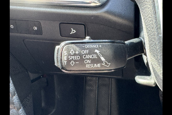 Škoda ENYAQ iV 80 Limited Edition Camera Carplay Navi Stoel en Stuurverwarming Climate Control achter