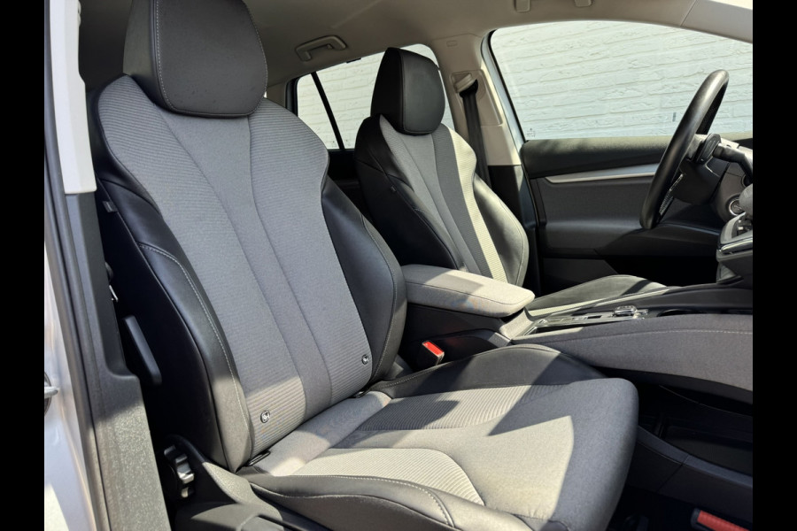 Škoda ENYAQ iV 80 Limited Edition Camera Carplay Navi Stoel en Stuurverwarming Climate Control achter