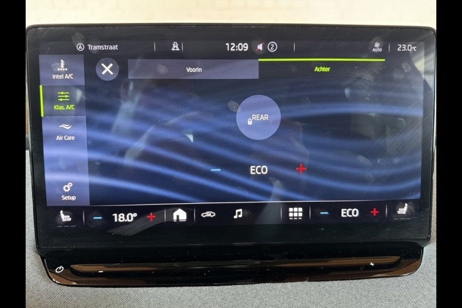 Škoda ENYAQ iV 80 Limited Edition Camera Carplay Navi Stoel en Stuurverwarming Climate Control achter