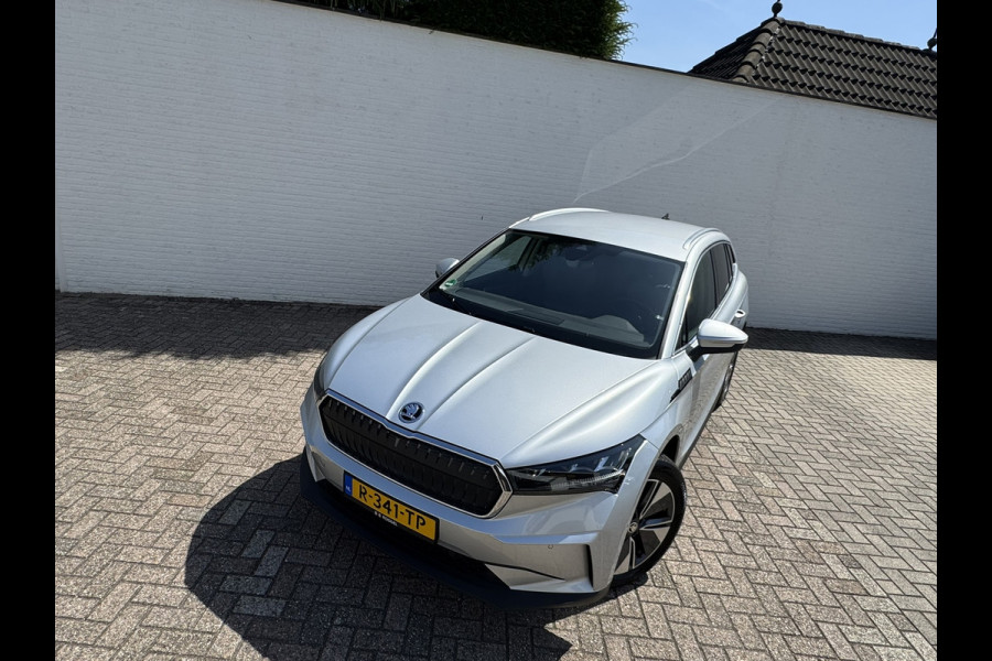Škoda ENYAQ iV 80 Limited Edition Camera Carplay Navi Stoel en Stuurverwarming Climate Control achter