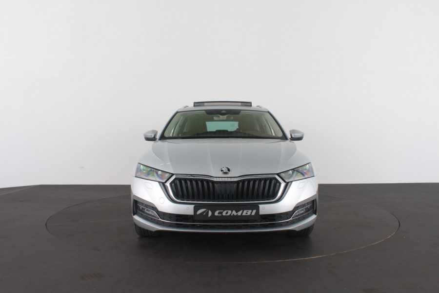 Škoda Octavia Combi 1.4 TSI iV PHEV Style > Plug in Hybride/Pano.dak/Trekhaak/Winterpakket...
