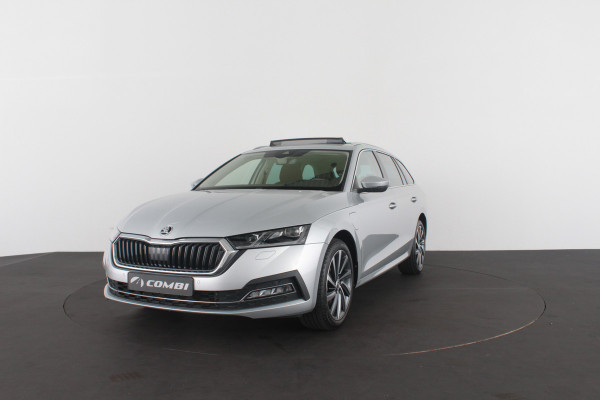 Škoda Octavia Combi 1.4 TSI iV PHEV Style > Plug in Hybride/Pano.dak/Trekhaak/Winterpakket...