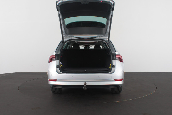 Škoda Octavia Combi 1.4 TSI iV PHEV Style > Plug in Hybride/Pano.dak/Trekhaak/Winterpakket...