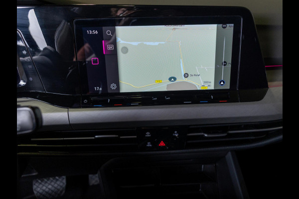 Volkswagen Golf 1.0 eTSI Life / 110pk / Maxton / Adaptieve cruise control / Apple CarPlay /