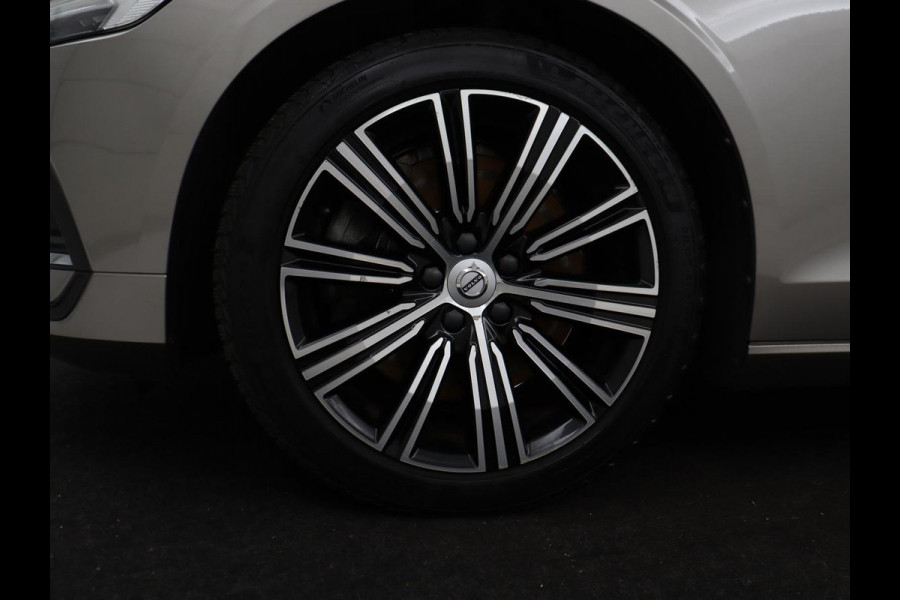 Volvo V60 2.0 T5 Inscription | Trekhaak | Leder | Stoel & Stuurverwarming | Navigatie | Carplay | Harman/Kardon | Full LED | Parkeerhulp | DAB | Memory | Climate control | Bluetooth | Cruise control