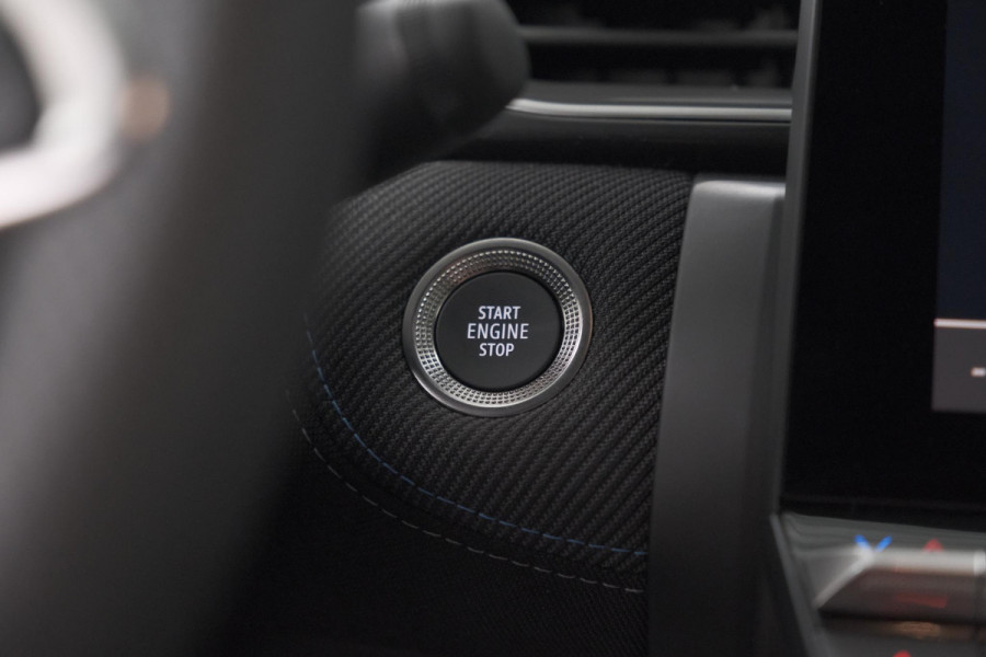 Renault Captur 1.8 E-Tech full hybrid 160 esprit Alpine | Rondom Camerazicht | Dodehoekdetectie | Adaptieve Cruise Control