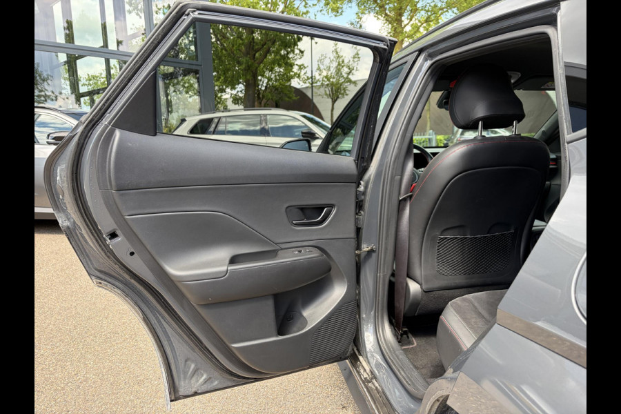 Hyundai Kona 1.6 GDI HEV N Line FULL OPTION|  STOELVERWARMING + VENTILATIE| STUURVERWARMING| ELEK. STOEL| ELEK. ACHTERKLEP| ADAPTIVE CRUISE CONTROL| 360 CAMERA | ALL SEASON BANDEN |