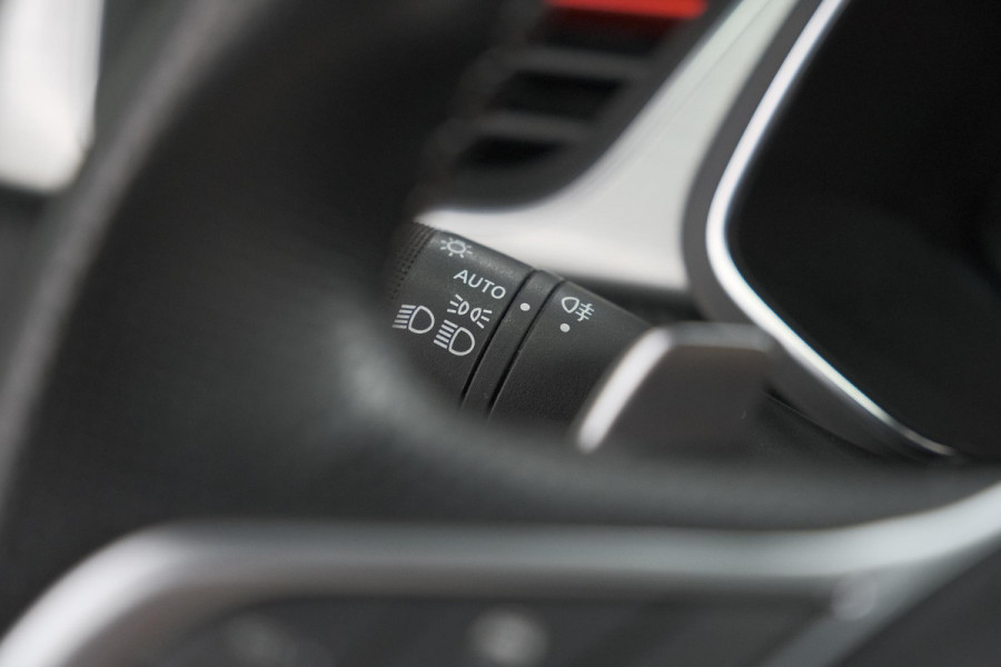 Renault Captur TCe 140 EDC R.S. Line | COMPLEET! | 360 Camera | Adaptieve Cruise Control | 9.3 Inch Groot Scherm