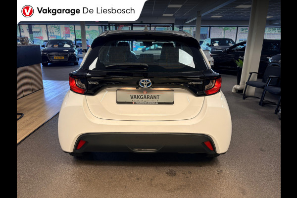 Toyota Yaris 1.5 Hybrid Business Plus automaat/ stuur en stoel verwarming / navigatie /camera