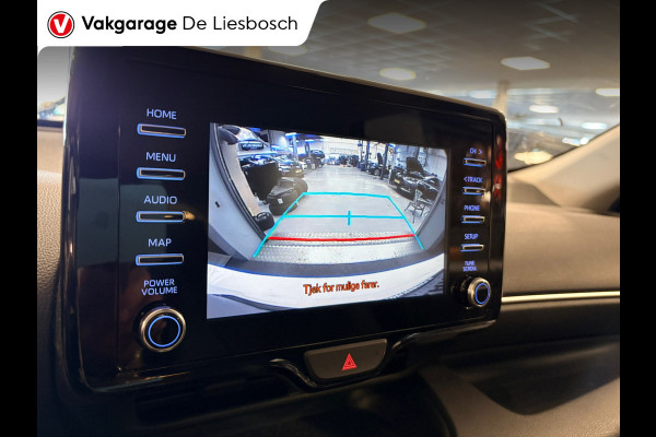 Toyota Yaris 1.5 Hybrid Business Plus automaat/ stuur en stoel verwarming / navigatie /camera