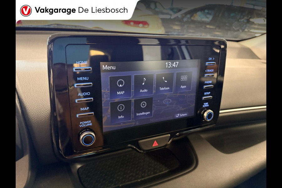 Toyota Yaris 1.5 Hybrid Business Plus automaat/ stuur en stoel verwarming / navigatie /camera