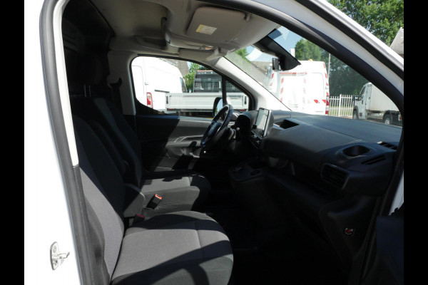 Opel Combo 1.5D 130PK, L2, Automaat, Airco