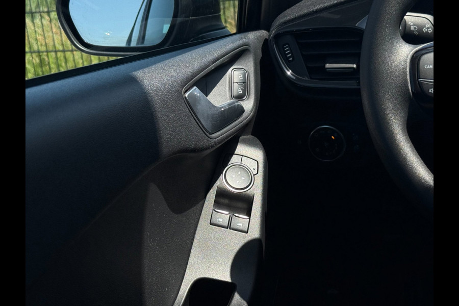Ford Fiesta 1.1 Trend | Airco | Bluetooth | Navi | Carplay