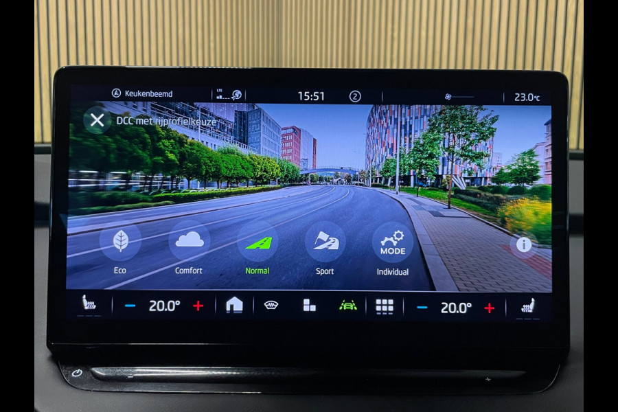 Škoda ENYAQ iV 80|90% SOH|GROTE ACCU|ACC|LEDER|ELEK.INTERIEUR+TREKHAAK|STUUR+STOELVERWARMING V+A|CAMERA|CARPLAY|NL|NAP|1 EIGENAAR|