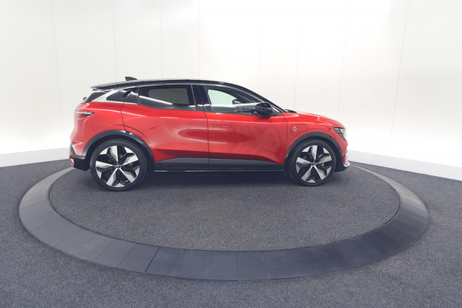 Renault Mégane E-Tech EV60 220 Charge Techno | 1 Fase | Adaptieve Cruise Control | Winterpakket | Dodehoekdetectie | Harman Kardon | SOH=94,6%