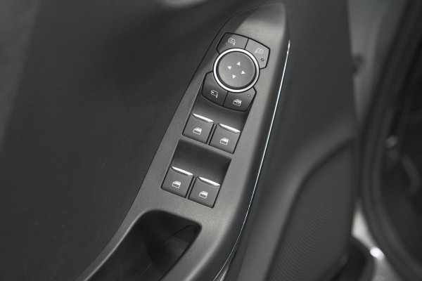 Ford Puma 1.0 EcoBoost Titanium X | Elektrische Kofferklep | Adaptieve Cruise Control | Camera | Apple Carplay
