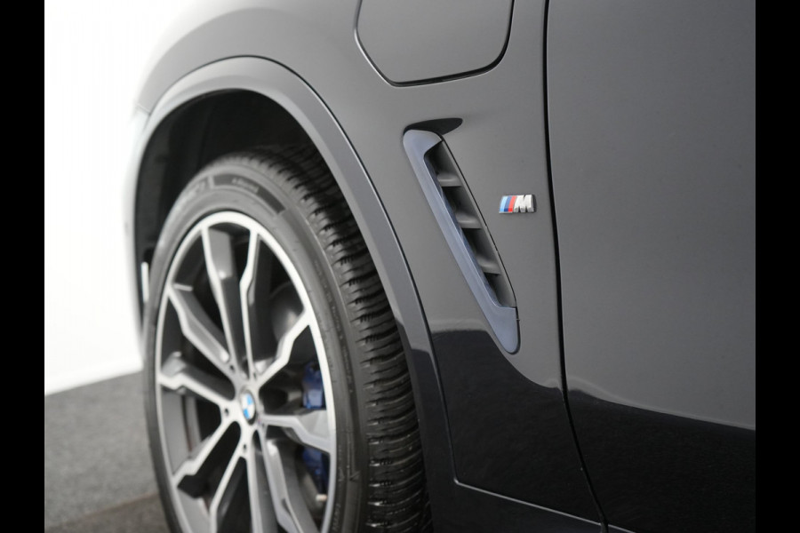 BMW X3 xDrive30e M Sport PHEV 293pk Dealer O.H. | Trekhaak Af Fabriek | Panodak | Head Up | Adaptive Cruise | 360 Camera | Harman / Kardon | Adaptief Onderstel | Lederen Sportstoelen Memory & Verwarmd | Keyless | Blis | Sfeerverlichting |  Plug In Hybrid |