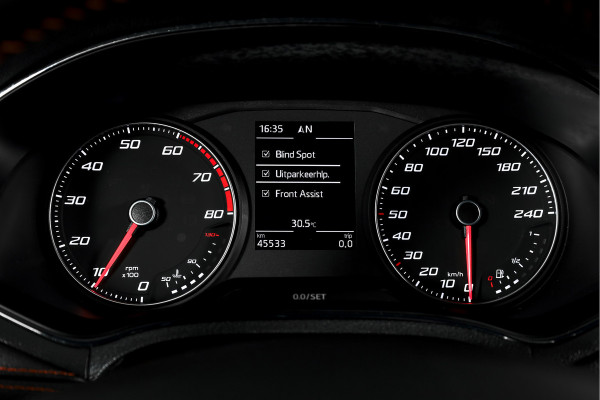 Seat Arona 1.0 TSI 116 PK FR | Cruise | PDC | Camera | ECC | Trekhaak | LM 17" |