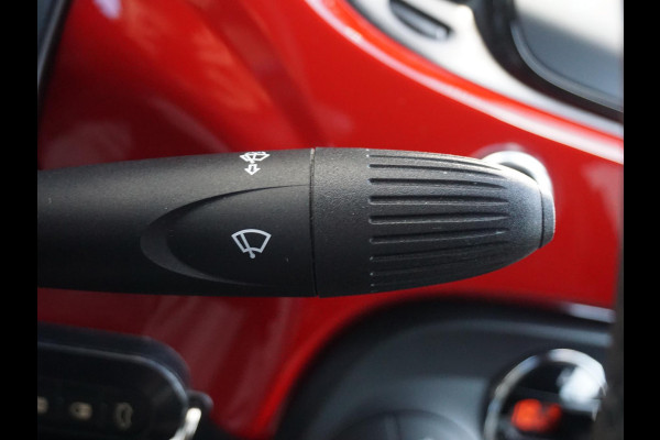 Fiat 500C 1.0 Hybrid RED Fiat Fiat 500