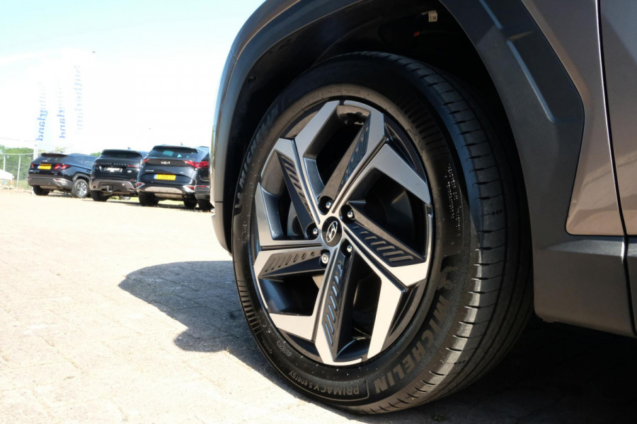 Hyundai Tucson 1.6 T-GDI PHEV Premium Sky 4WD 265 PK | Panoramadak | Leder | Stoelverwarming | Achteruitrijcamera | Adaptive Cruise Control