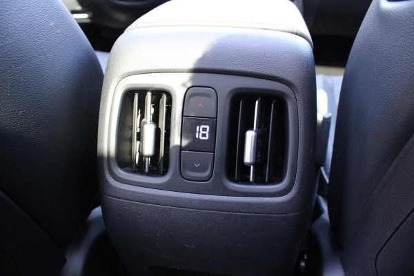 Hyundai Tucson 1.6 T-GDI PHEV Premium Sky 4WD 265 PK | Panoramadak | Leder | Stoelverwarming | Achteruitrijcamera | Adaptive Cruise Control