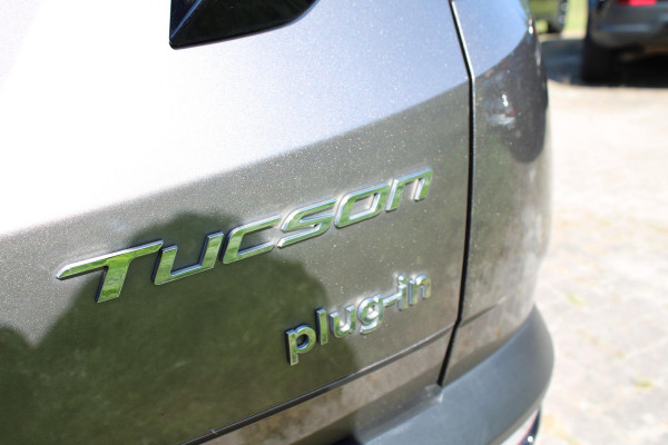 Hyundai Tucson 1.6 T-GDI PHEV Premium Sky 4WD 265 PK | Panoramadak | Leder | Stoelverwarming | Achteruitrijcamera | Adaptive Cruise Control