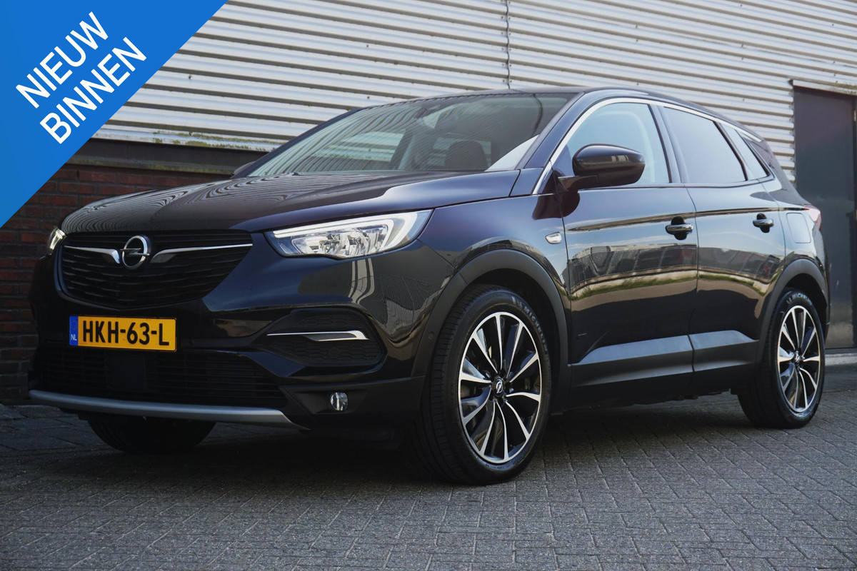 Opel Grandland X 1.6 Turbo 300PK Hybrid4 Ultimate|SOH100%|Trekhaak| Leer|Carplay.