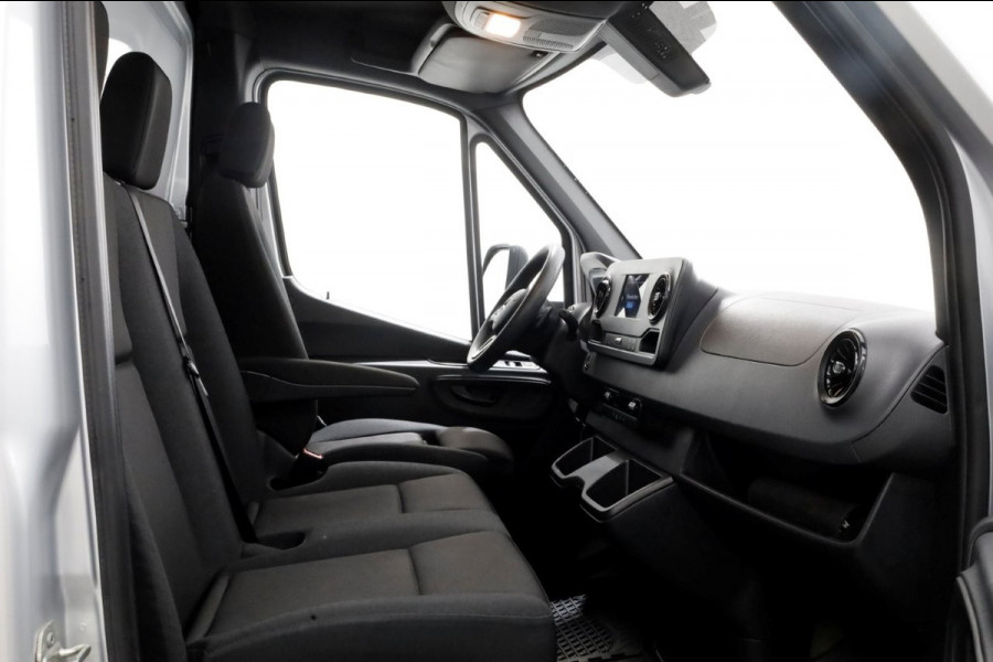 Mercedes-Benz Sprinter 317 CDI 170pk 9G Automaat Bakwagen met laadklep H232cm 12-2023