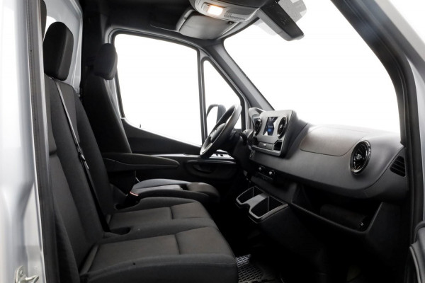 Mercedes-Benz Sprinter 317 CDI 170pk 9G Automaat Bakwagen met laadklep H232cm 12-2023