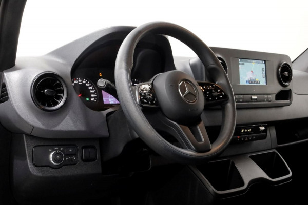 Mercedes-Benz Sprinter 317 CDI 170pk 9G Automaat Bakwagen met laadklep H232cm 12-2023