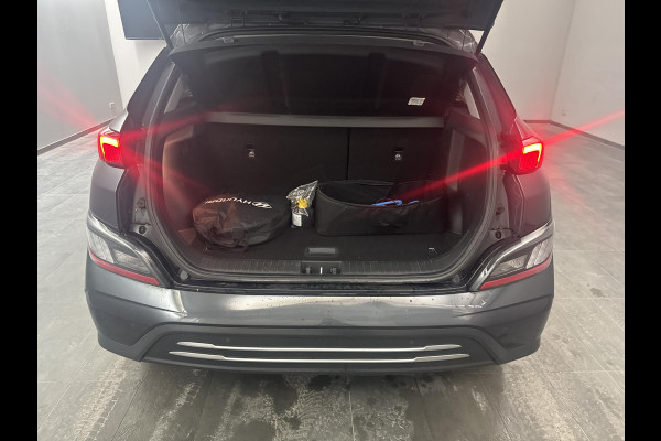 Hyundai Kona EV Fashion 64 kWh 126.200 KM | SOH 95% | WORDT VERWACHT!