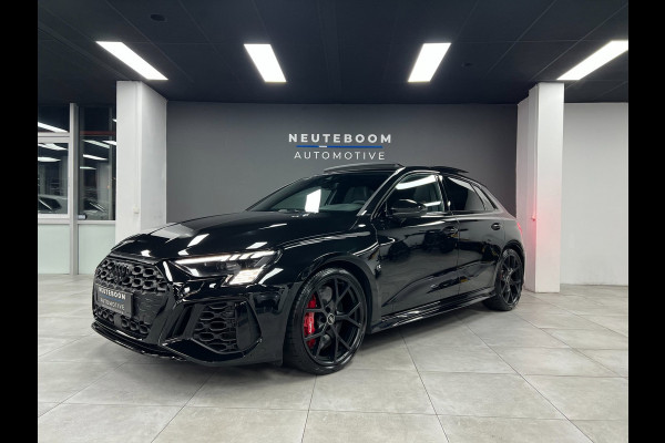 Audi A3 Sportback 2.5 RS 3 quattro | Ceramic |Head-Up| B&O