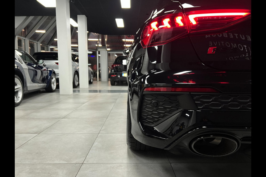 Audi A3 Sportback 2.5 RS 3 quattro | Ceramic |Head-Up| B&O