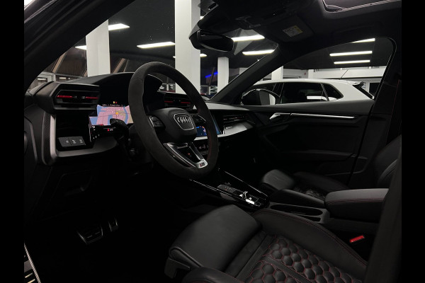 Audi A3 Sportback 2.5 RS 3 quattro | Ceramic |Head-Up| B&O