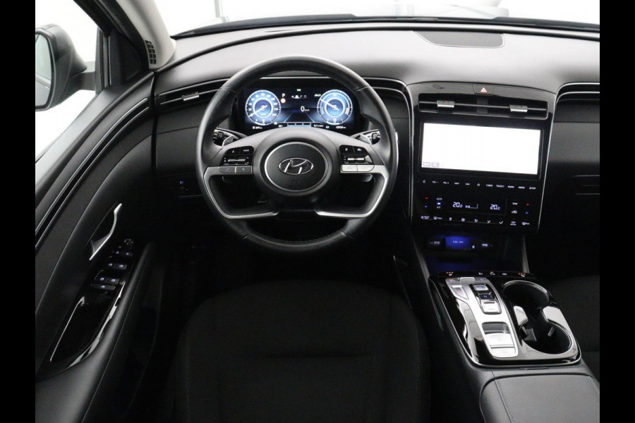 Hyundai Tucson 1.6 T-GDI PHEV Comfort 4WD | SOH 97,8% | Adaptive cruise | Carplay | Camera | Navigatie | Full LED | 19'' | Keyless | Climate control | Bluetooth | Plug In