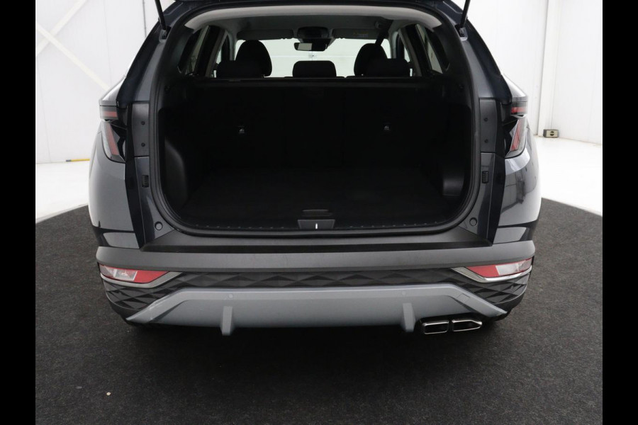 Hyundai Tucson 1.6 T-GDI PHEV Comfort 4WD | SOH 97,8% | Adaptive cruise | Carplay | Camera | Navigatie | Full LED | 19'' | Keyless | Climate control | Bluetooth | Plug In