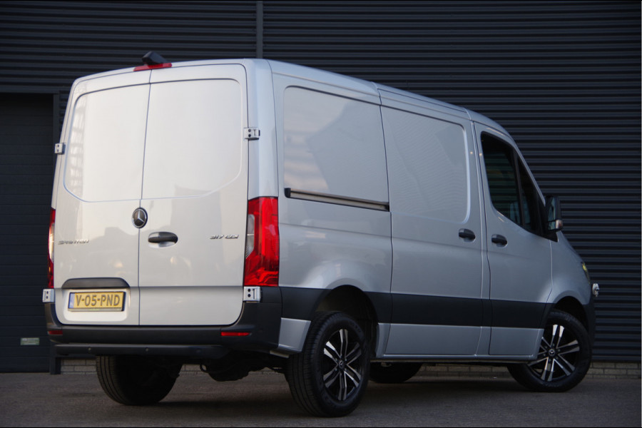Mercedes-Benz Sprinter 317 1.9 CDI L1H1 RWD AUT. LED, ADAPT. CRUISE, MBUX 10'', GEV. STOEL, CAMERA, NAVI, CLIMA, VOORRUITVERWARMING