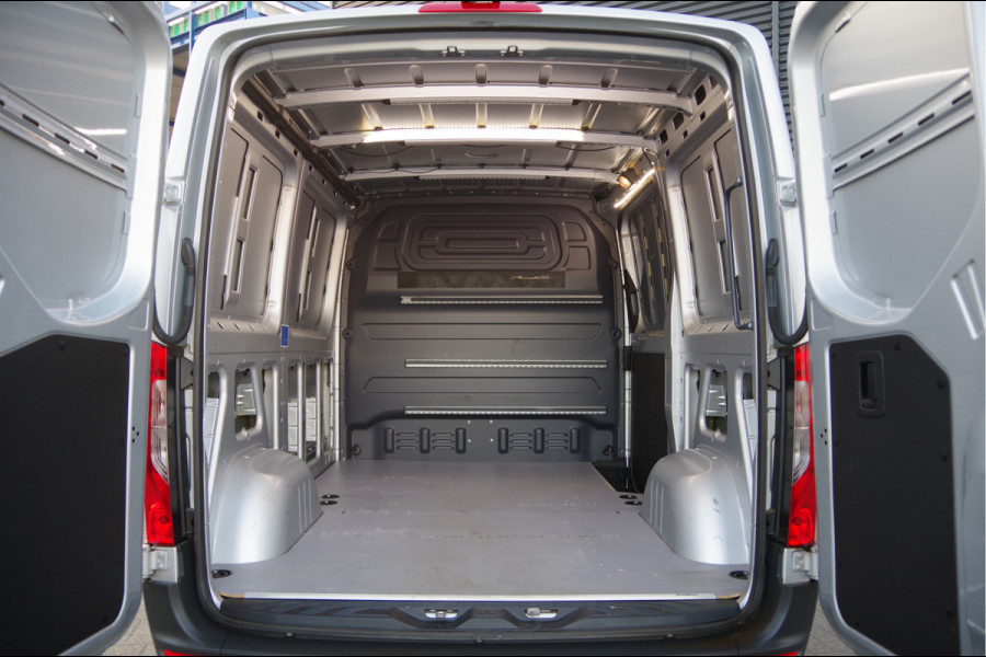 Mercedes-Benz Sprinter 317 1.9 CDI L1H1 RWD AUT. LED, ADAPT. CRUISE, MBUX 10'', GEV. STOEL, CAMERA, NAVI, CLIMA, VOORRUITVERWARMING