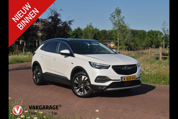 Opel Grandland X 1.2 Turbo Ultimate | Apple Carplay | Cruise Control | Parkeersensoren | Leder-pakket |