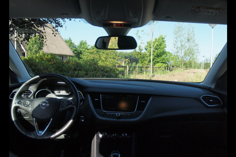 Opel Grandland X 1.2 Turbo Ultimate | Apple Carplay | Cruise Control | Parkeersensoren | Leder-pakket |