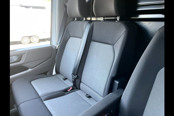 Volkswagen Crafter 35 2.0 TDI L4H3 NAVI AIRCO 140 PK AUTOMAAT CARPLAY