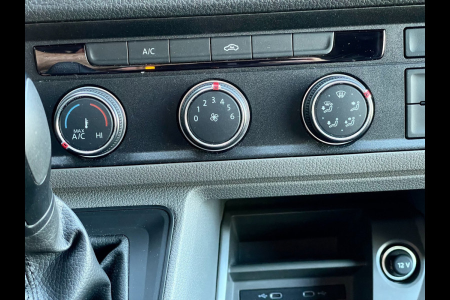 Volkswagen Crafter 35 2.0 TDI L4H3 NAVI AIRCO 140 PK AUTOMAAT CARPLAY