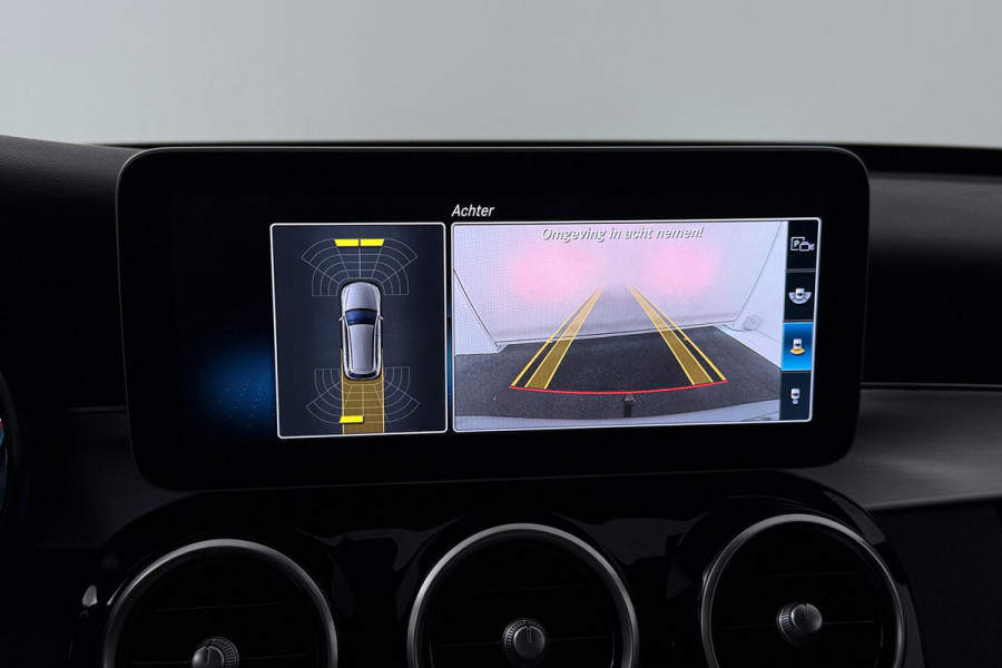 Mercedes-Benz C-Klasse Estate 200 Business Solution AMG (PANORAMADAK, SFEERVERLICHTING, MULTIBEAM KOPLAMPEN, DIGITALE COCKPIT)