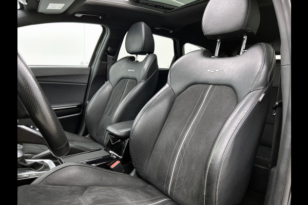 Kia Ceed Sportswagon 1.4 T-GDi GT-Line (PANORAMADAK, STOEL-/STUURVERWARMING, LED, CAMERA, CARPLAY, 1e EIGENAAR, GOED ONDERHOUDEN)