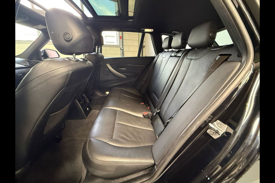 BMW 3 Serie Touring 320i Edition M Sport Shadow High Executive Automaat, Panorama dak