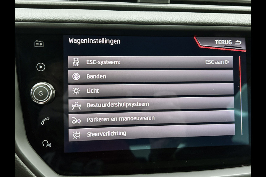 Seat Ibiza 1.0 TSI FR Business Intense FR (NAVIGATIE, LEDER, CLIMA, CAMERA, 1e EIGENAAR, GOED ONDERHOUDEN)