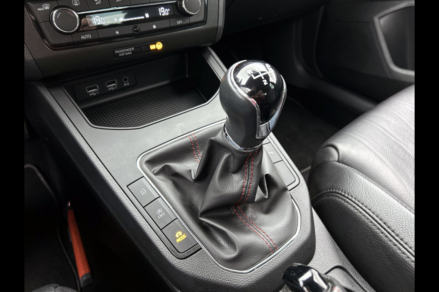 Seat Ibiza 1.0 TSI FR Business Intense FR (NAVIGATIE, LEDER, CLIMA, CAMERA, 1e EIGENAAR, GOED ONDERHOUDEN)
