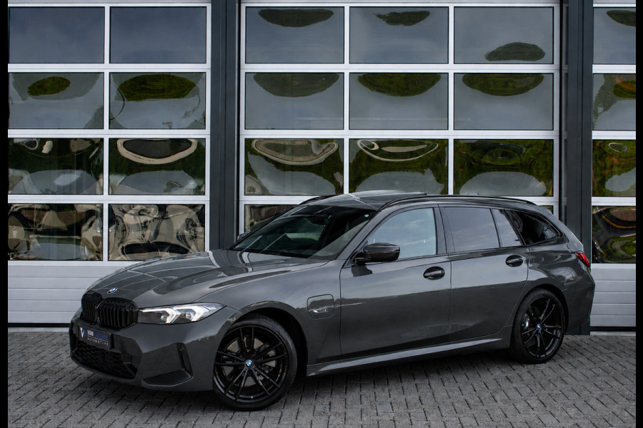 BMW 3 Serie Touring 320e xDrive M-Sport LCI | Pano | Head-up | HIFI | 19''
